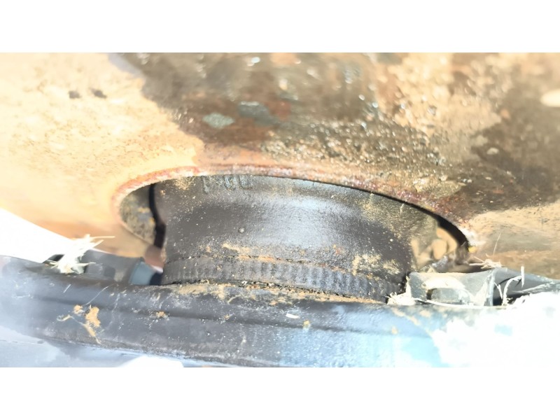 Recambio de buje delantero para iveco daily pr einzelkabine 70 c... radstand 3450 referencia OEM IAM   