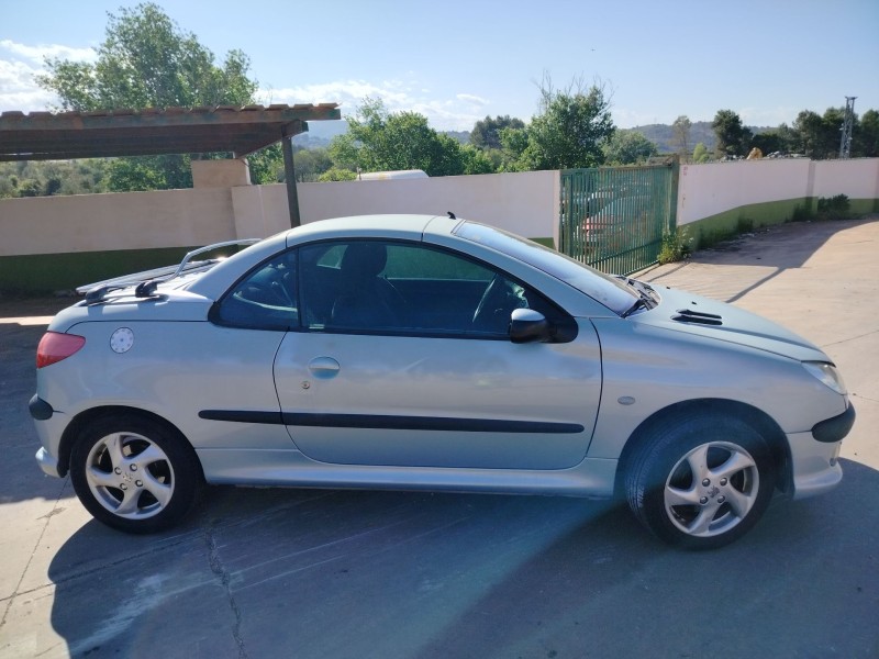 peugeot 206 cc (2d) del año 2002