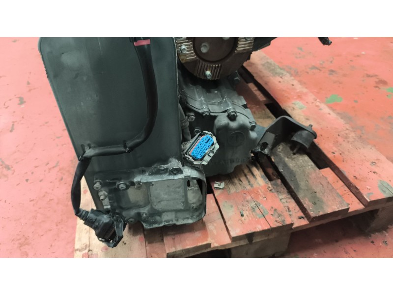 Recambio de caja cambios para daf serie xf105.xxx 12.9 diesel referencia OEM IAM 12AS2331TD 1353041020 1801237