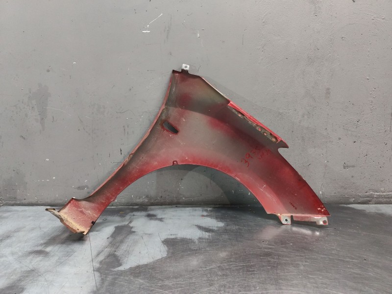 Recambio de aleta delantera izquierda para hyundai i30 (gd) 1.6 crdi referencia OEM IAM   