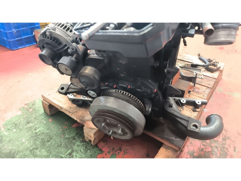 Recambio de motor completo para iveco eurocargo fg 120 e larga distancia referencia OEM IAM F4AE3681D  P1080380657
