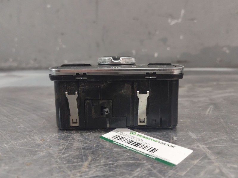Recambio de mando multifuncion para mercedes-benz gla (h247) gla 200 d (247.712) referencia OEM IAM A2479052902  