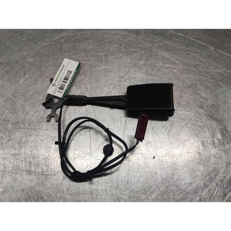 Recambio de enganche de cinturon delantero izquierdo para ford mondeo iv (ba7) 2.0 tdci referencia OEM IAM   