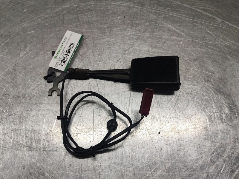 Recambio de enganche de cinturon delantero izquierdo para ford mondeo iv (ba7) 2.0 tdci referencia OEM IAM   