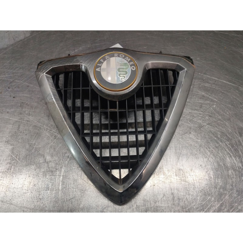 Recambio de rejilla delantera central para alfa romeo 156 (932_) 1.9 jtd (932.a2b00) referencia OEM IAM 156017393  