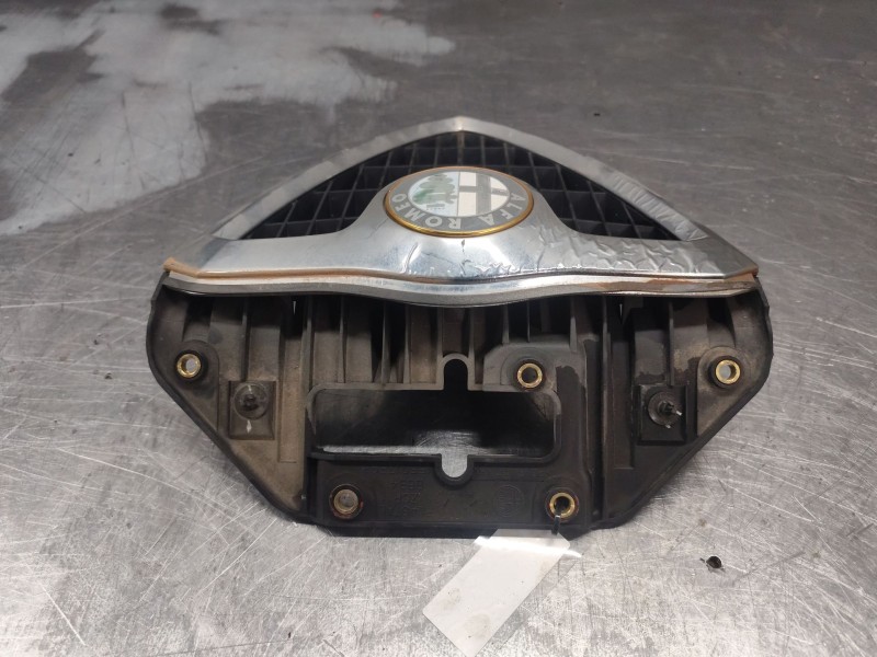 Recambio de rejilla delantera central para alfa romeo 156 (932_) 1.9 jtd (932.a2b00) referencia OEM IAM 156017393  