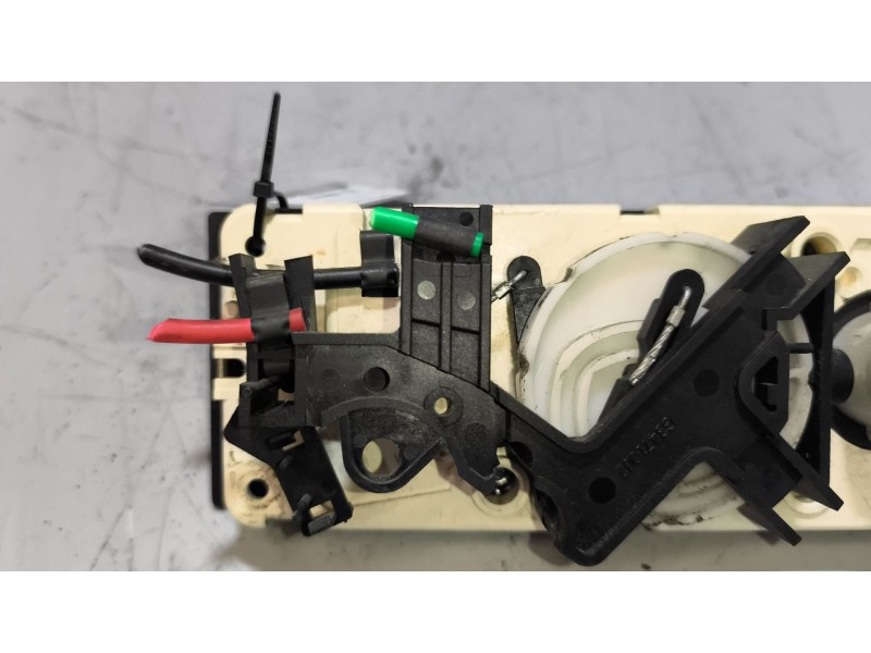 Recambio de mando calefaccion / aire acondicionado para daf serie xf105.xxx 12.9 diesel referencia OEM IAM 1454146  