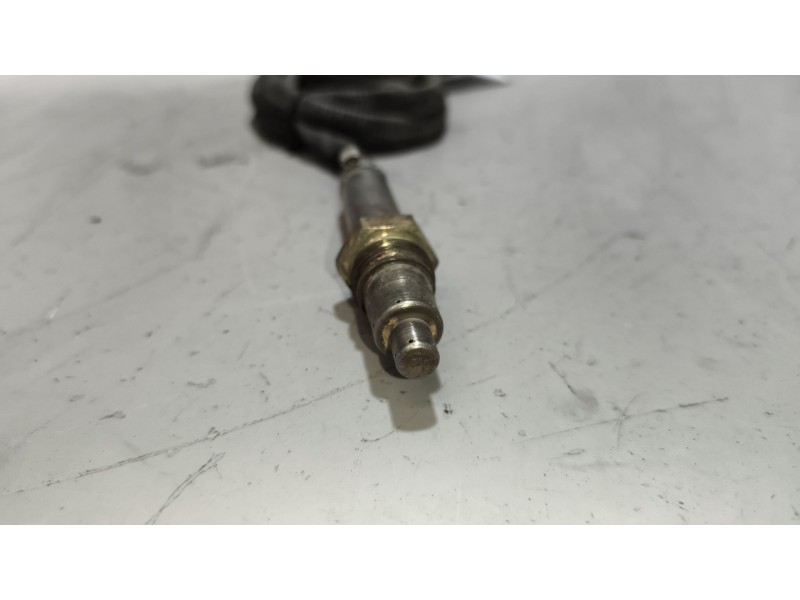 Recambio de sensor noxe para iveco stralis (as) 11.1 diesel referencia OEM IAM 5801754014  