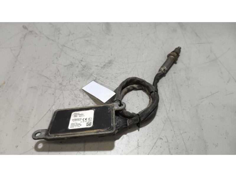 Recambio de sensor noxe para iveco stralis (as) 11.1 diesel referencia OEM IAM 5801754014  