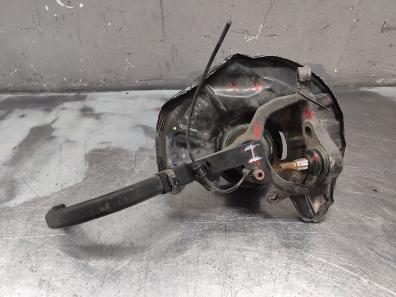 Recambio de mangueta delantera izquierda para peugeot 307 break / sw (s1) sw pack referencia OEM IAM   