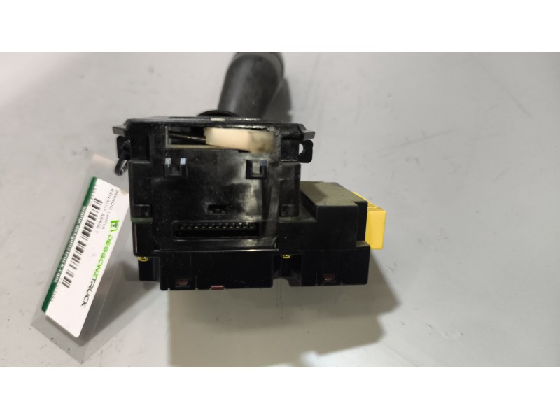 Recambio de mando limpia para renault serie t 10.8 diesel referencia OEM IAM 22007395 7422007395 