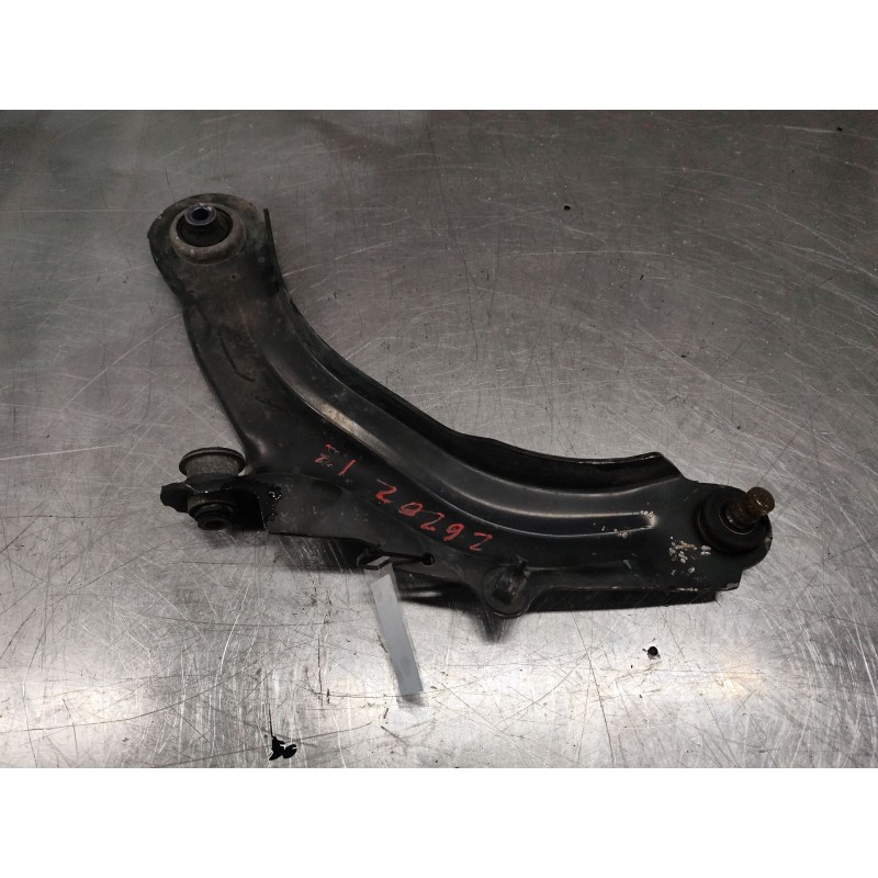 Recambio de brazo suspension inferior delantero izquierdo para renault scenic ii grand confort dynamique referencia OEM IAM   