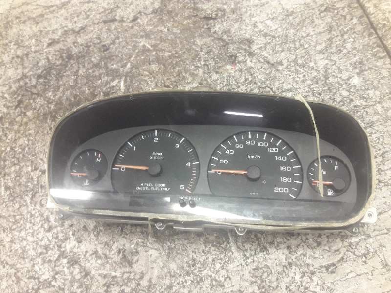 Recambio de cuadro instrumentos para chrysler voyager (gs) 2.5 td referencia OEM IAM P04685629AB TN2574104030 70113R