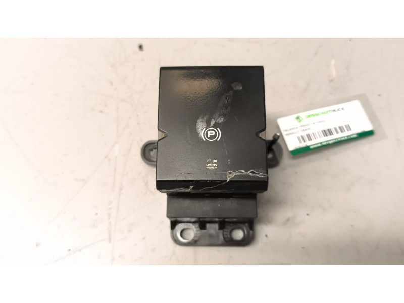 Recambio de palanca freno de mano para renault serie t 10.8 diesel referencia OEM IAM 22107789 7422107789 