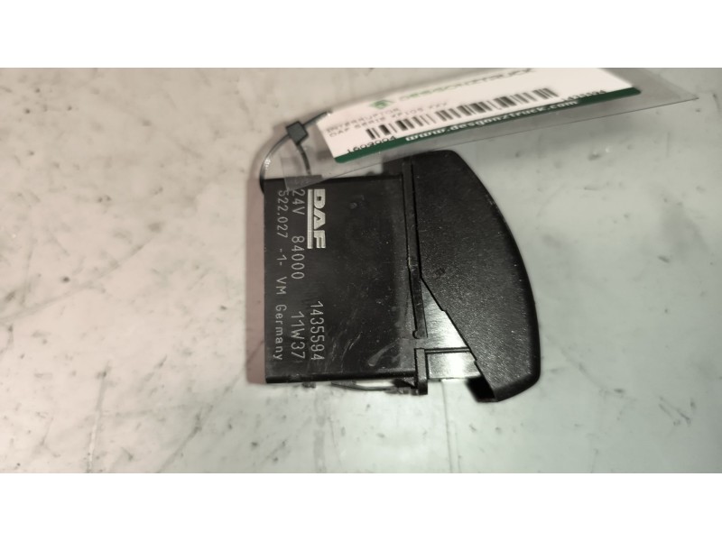 Recambio de interruptor para daf serie xf105.xxx 12.9 diesel referencia OEM IAM 1435594  