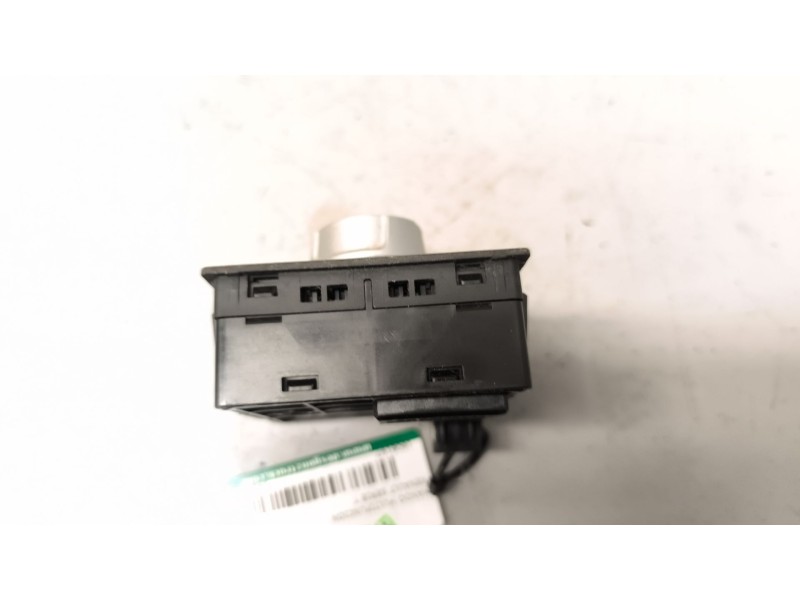 Recambio de mando multifuncion para renault serie t 10.8 diesel referencia OEM IAM 7422307046 22307046 