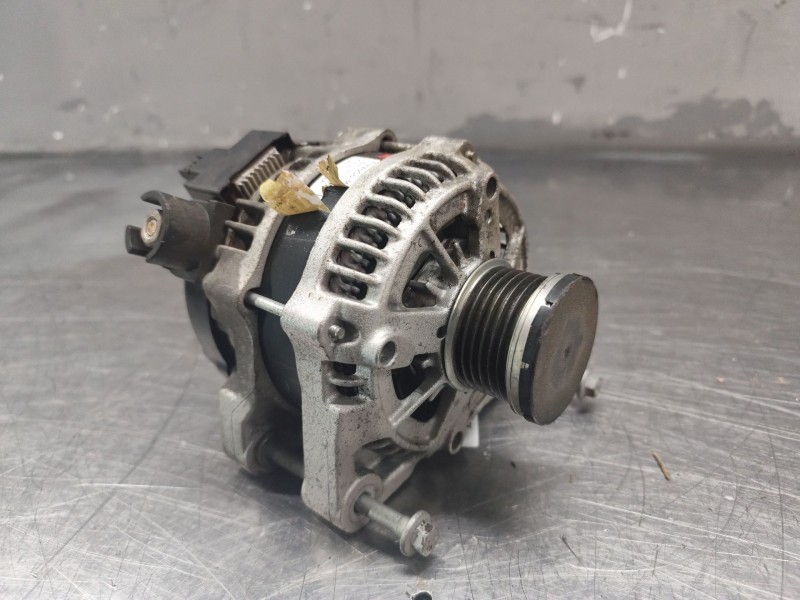 Recambio de alternador para ford tourneo courier b460 monospace 1.0 ecoboost referencia OEM IAM MS1042113321  
