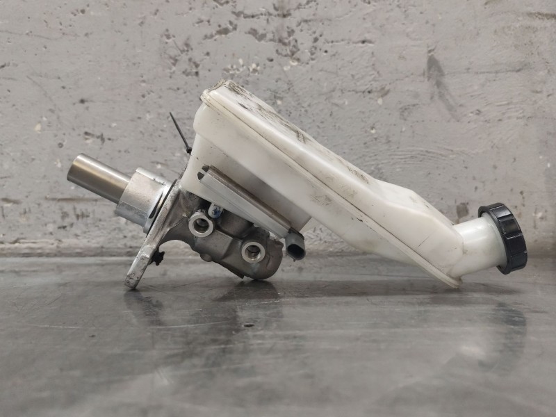 Recambio de bomba freno para mercedes-benz clase gla (x156) gla 200 (156.943) referencia OEM IAM   