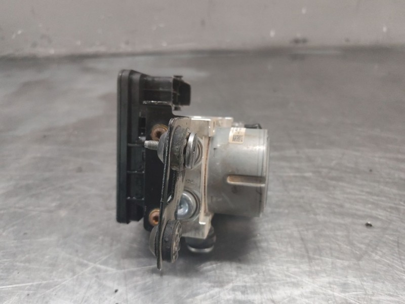 Recambio de abs para renault trafic iii furgoneta (fg_) 2.0 dci 120 (fgmn) referencia OEM IAM 476602230R 28515240133 