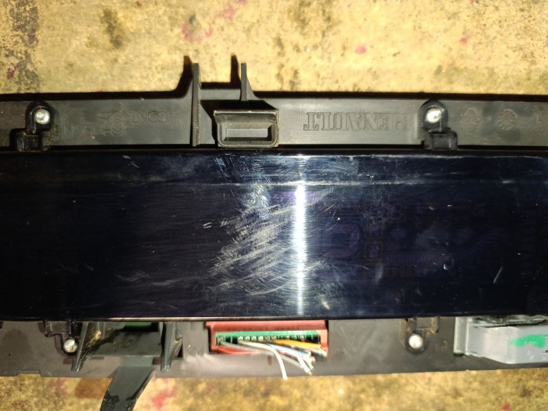 Recambio de pantalla multifuncion para renault scenic ii grand confort dynamique referencia OEM IAM 8200451505A  