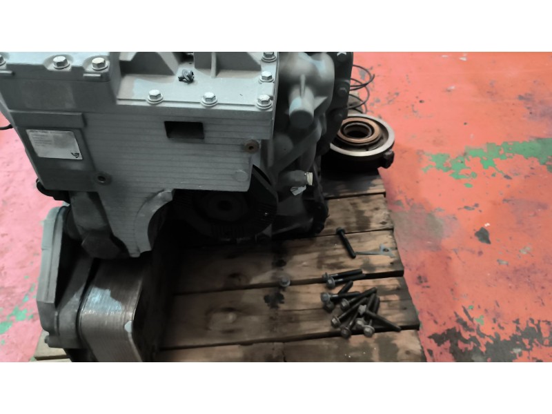 Recambio de caja cambios para volvo fm xxx 10.8 diesel referencia OEM IAM AT2612D 1100058057 3190577