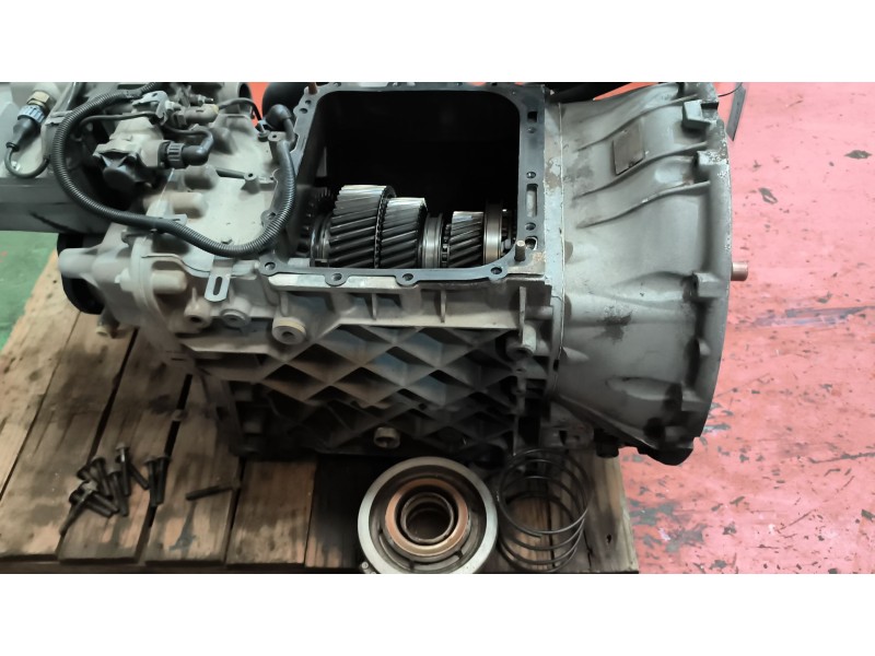 Recambio de caja cambios para volvo fm xxx 10.8 diesel referencia OEM IAM AT2612D 1100058057 3190577
