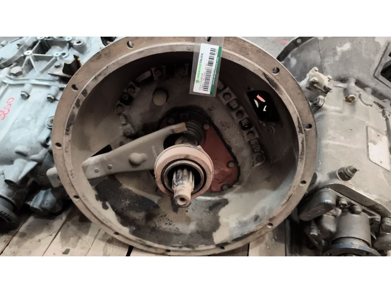 Recambio de caja cambios para nissan trucks l-60.09 referencia OEM IAM T5200  