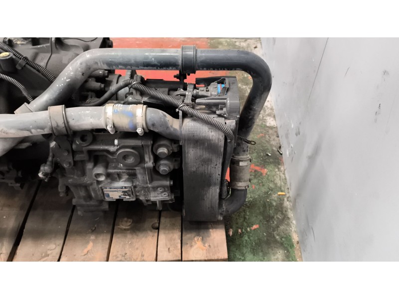 Recambio de caja cambios para iveco stralis (as) 12.9 diesel referencia OEM IAM 12AS2331TD 1353041050 5801869546