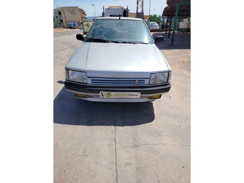 renault 21 sedán (l48_) del año 1989