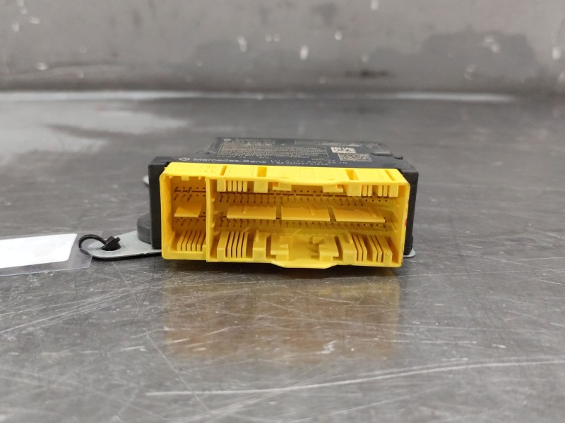 Recambio de centralita airbag para mercedes-benz gla (h247) gla 200 d (247.712) referencia OEM IAM A1779002510 0285020212 