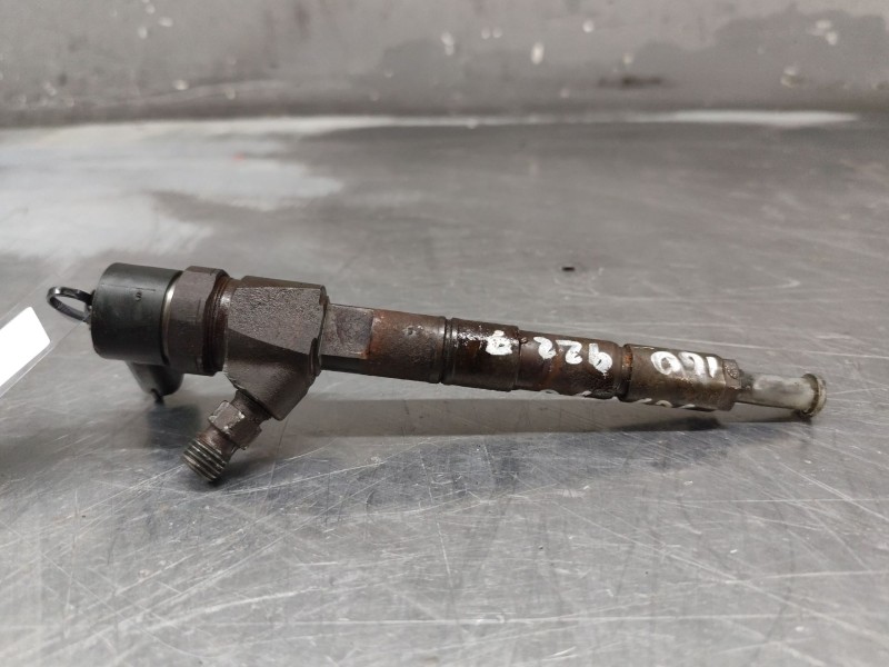 Recambio de inyector para fiat bravo ii (198_) 1.4 16v (198axs1b) referencia OEM IAM 0445110243 BAZ7F0CAA 