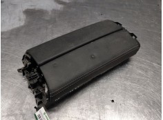 Recambio de apoyabrazos central para mercedes-benz gla (h247) gla 200 d (247.712) referencia OEM IAM A1776806603  