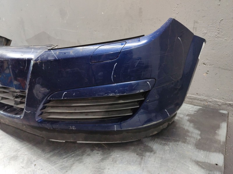 Recambio de paragolpes delantero para opel astra h berlina cosmo referencia OEM IAM 544294945  