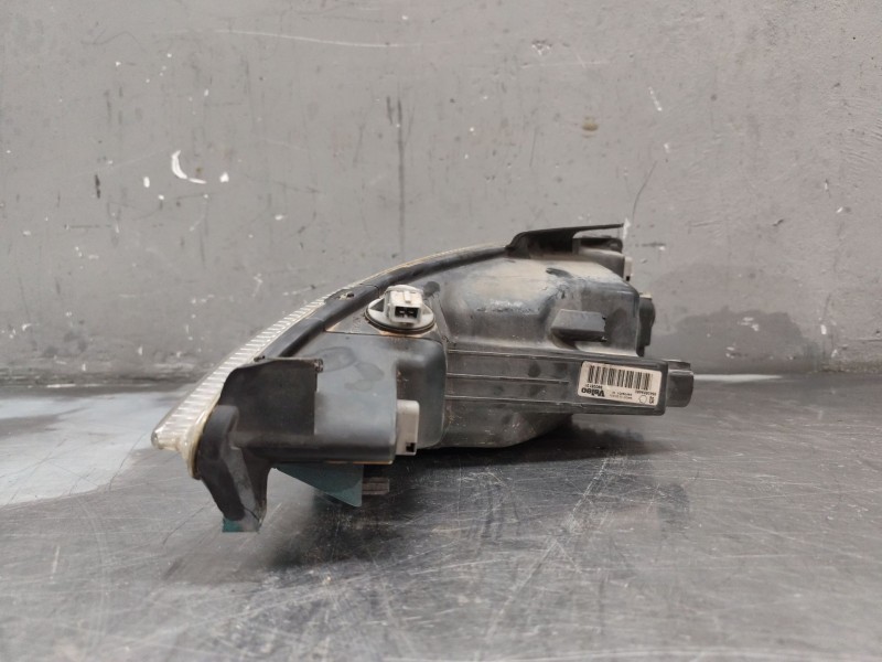 Recambio de faro derecho para peugeot 206 berlina xr referencia OEM IAM 9640559480  
