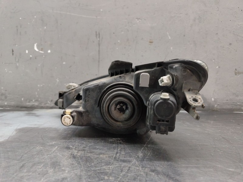 Recambio de faro derecho para peugeot 206 berlina xr referencia OEM IAM 9640559480  