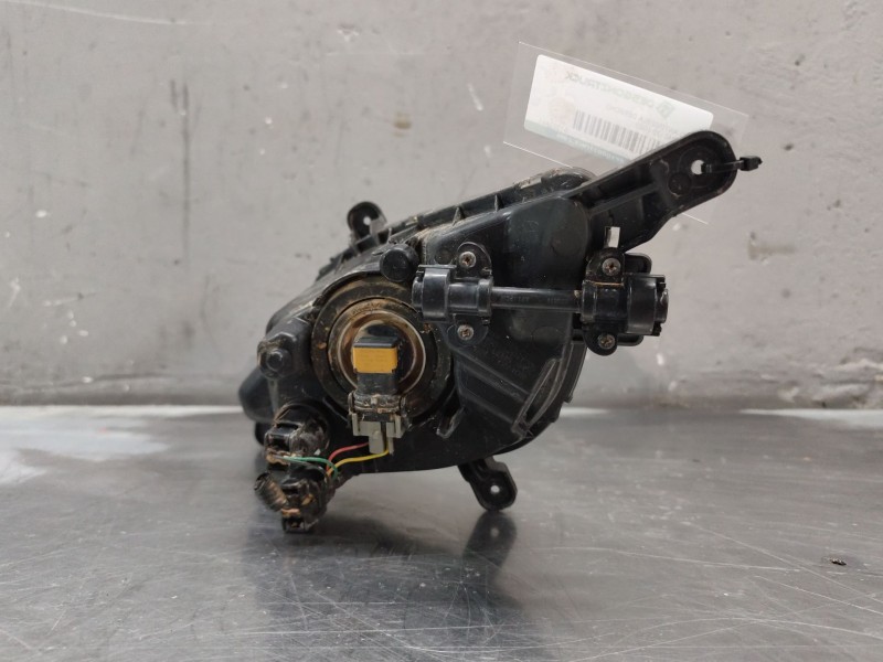 Recambio de faro antiniebla derecho para hyundai i30 (gd) 1.6 crdi referencia OEM IAM 92202A61  