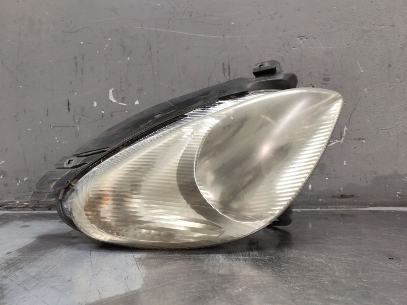 Recambio de faro derecho para citroën xsara picasso 2.0 hdi referencia OEM IAM   