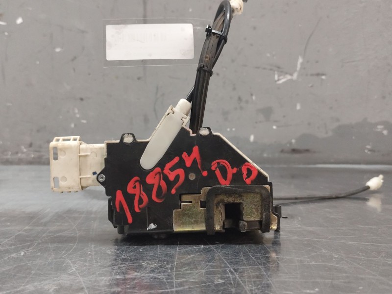 Recambio de cerradura puerta delantera derecha para peugeot 407 st sport referencia OEM IAM 9659853780 6 PINS 