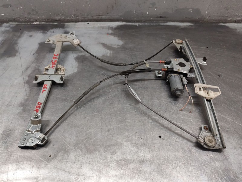 Recambio de elevalunas delantero derecho para citroën berlingo 2.0 hdi cat (rhy / dw10td) referencia OEM IAM 0130821762  