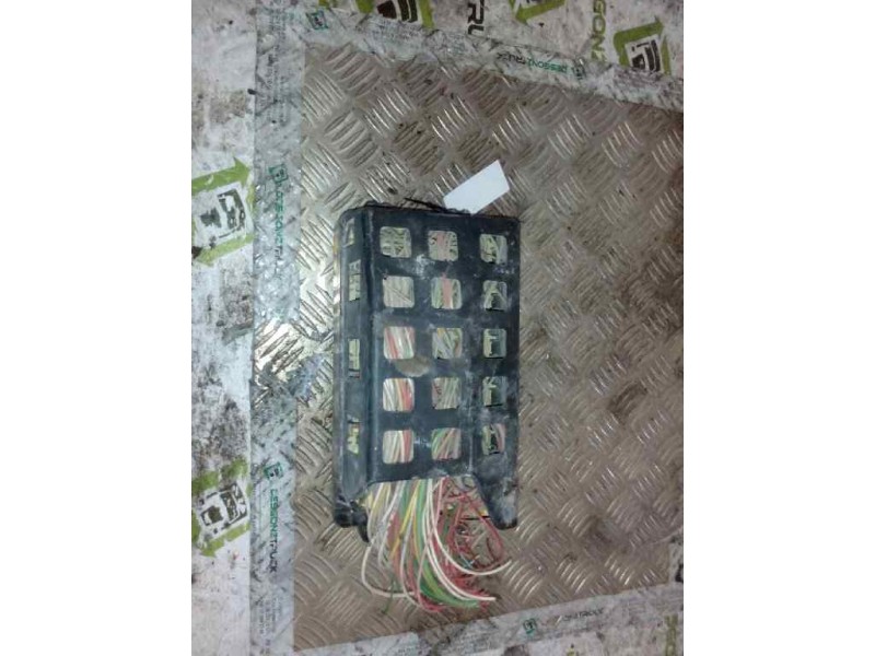 Recambio de caja reles / fusibles para iveco daily caja cerrada (1999 =>) 35 - c 13 caja cerrada referencia OEM IAM   