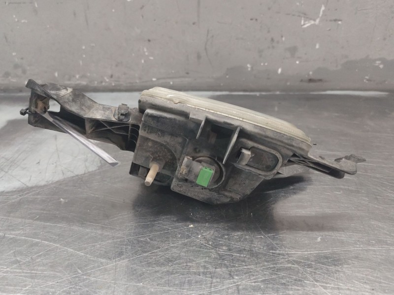 Recambio de faro antiniebla izquierdo para peugeot 407 st sport pack referencia OEM IAM   