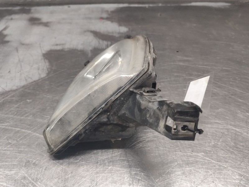 Recambio de faro antiniebla izquierdo para peugeot 407 st sport pack referencia OEM IAM   