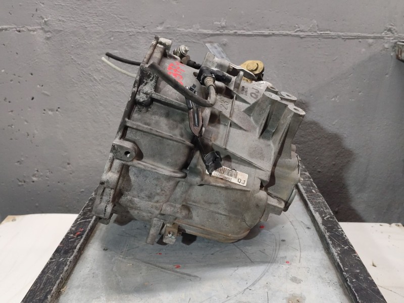 Recambio de caja cambios para opel astra h berlina cosmo referencia OEM IAM G1205168302QJ F23 