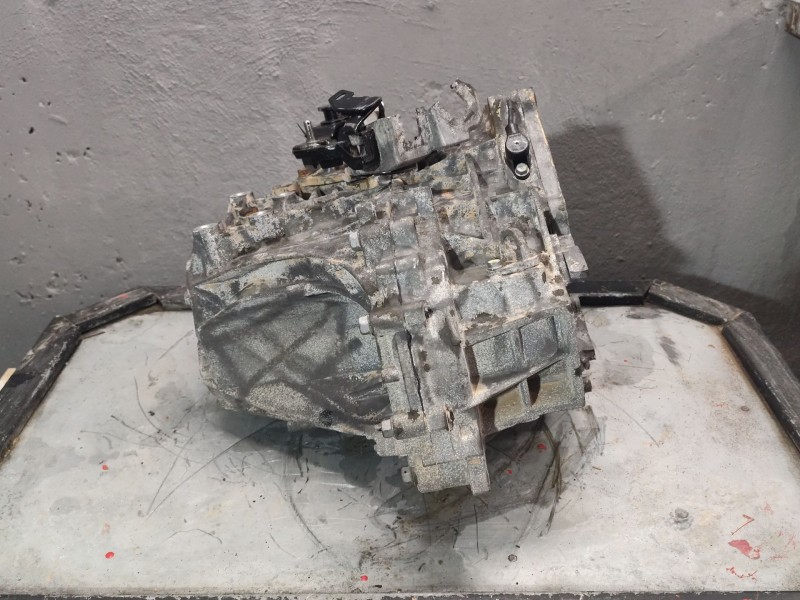 Recambio de caja cambios para hyundai i30 (gd) 1.6 crdi referencia OEM IAM M6CF1  