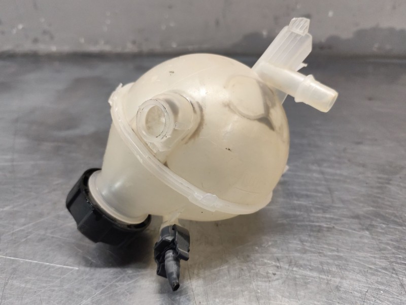 Recambio de deposito expansion para peugeot 2008 i (cu_) 1.2 thp 110 / puretech 110 referencia OEM IAM   