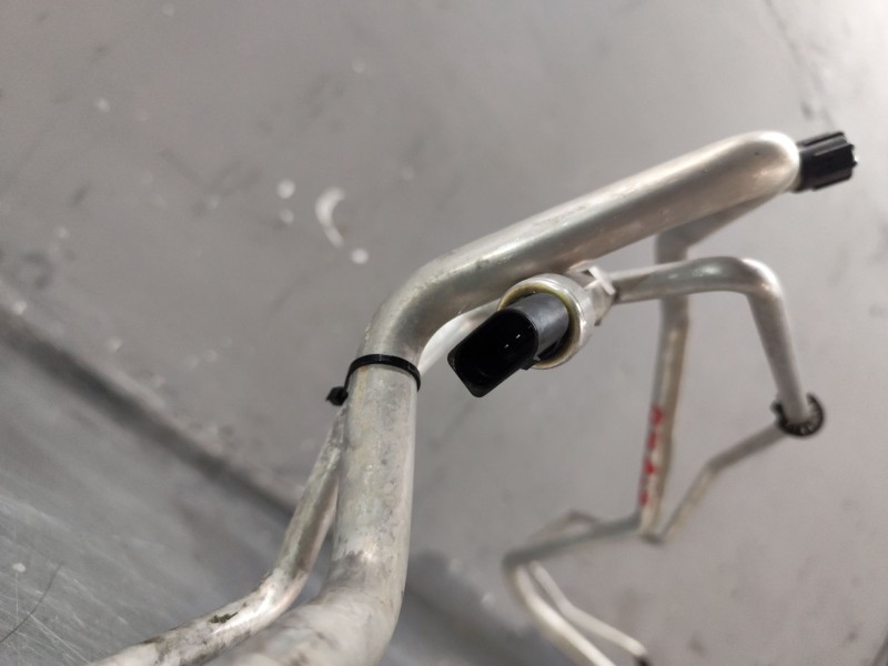 Recambio de tubos aire acondicionado para volkswagen tiguan (5n_) 2.0 tdi 4motion referencia OEM IAM 5N0820741G 5N0820743H 