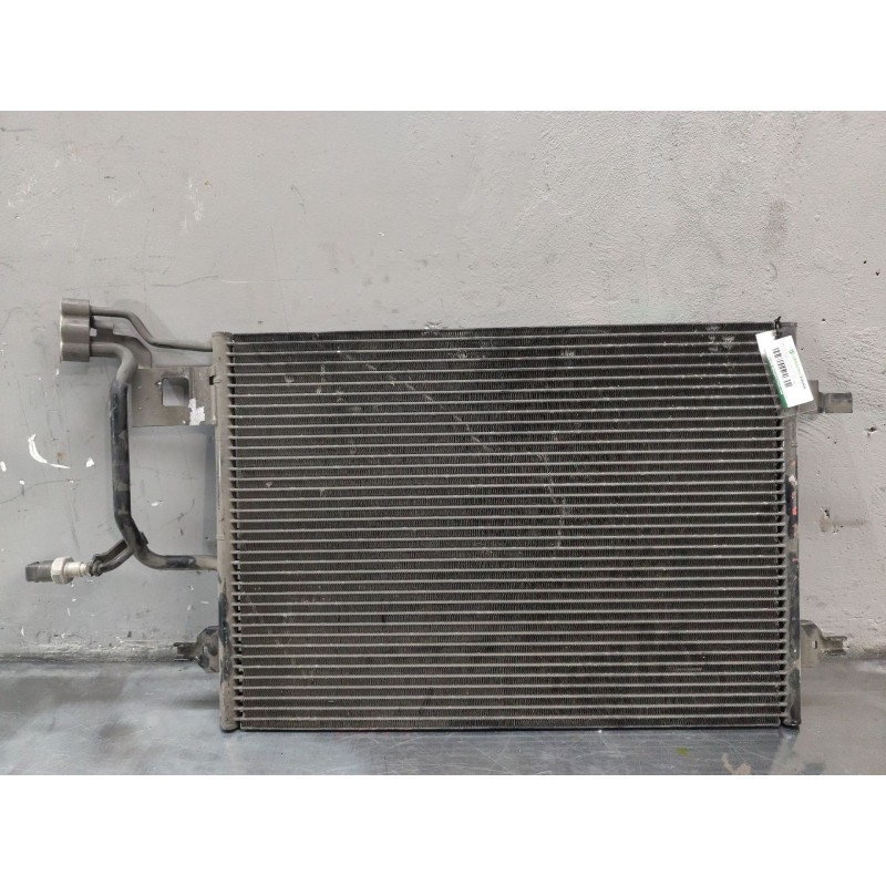 Recambio de condensador / radiador a/a para volkswagen passat berlina (3b2) comfortline referencia OEM IAM 8D0260401G  