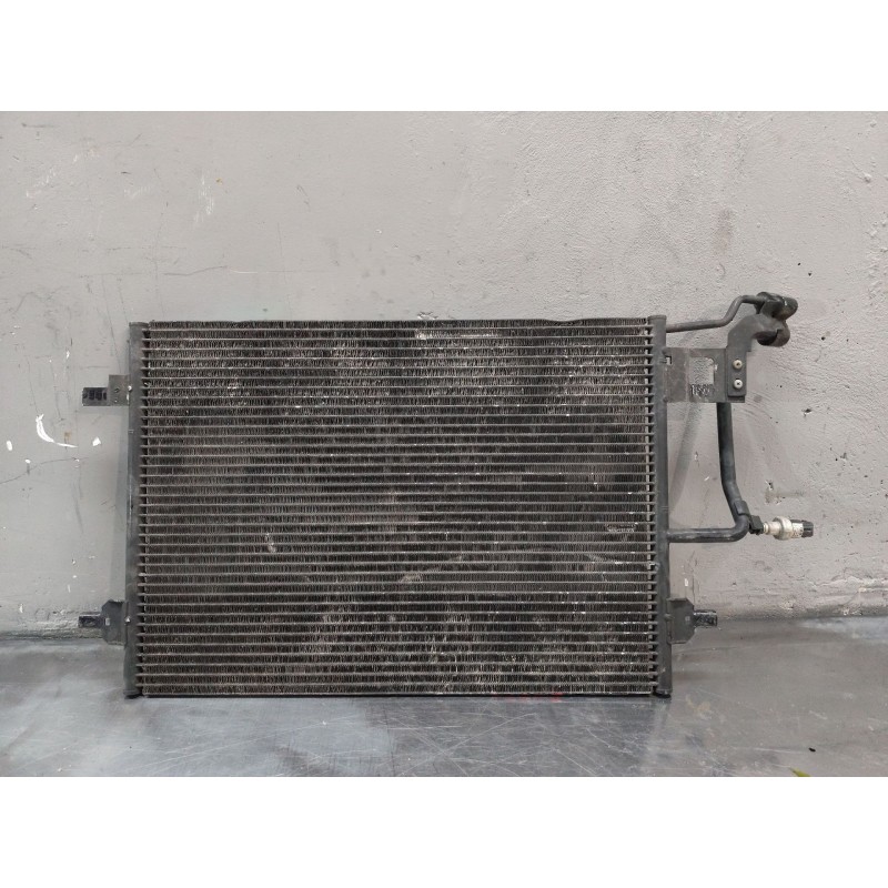 Recambio de condensador / radiador a/a para volkswagen passat berlina (3b2) comfortline referencia OEM IAM 8D0260401G  