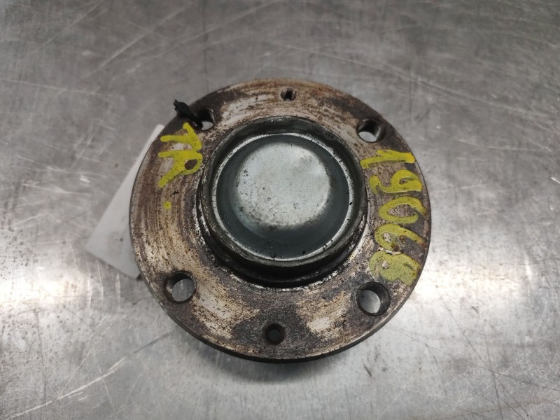 Recambio de buje trasero derecho para peugeot partner (s2) combi pro referencia OEM IAM   