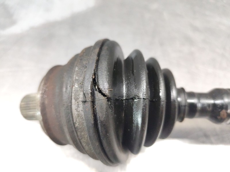 Recambio de transmision delantera derecha para audi coupe (8b3) básico referencia OEM IAM 431407331  